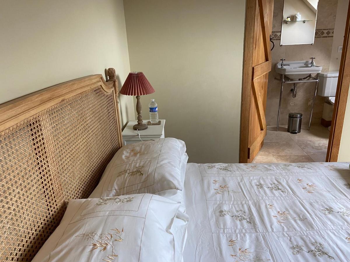 Longere Ville Voisin - Chambre D'Hote Augan ภายนอก รูปภาพ